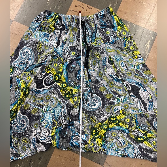 Women’s pattern Harem Pants - Picture 6 of 7